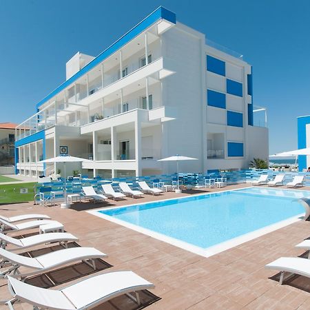 Lungomare Relax Residence มิซาโน อาดรีอาติโก ภายนอก รูปภาพ