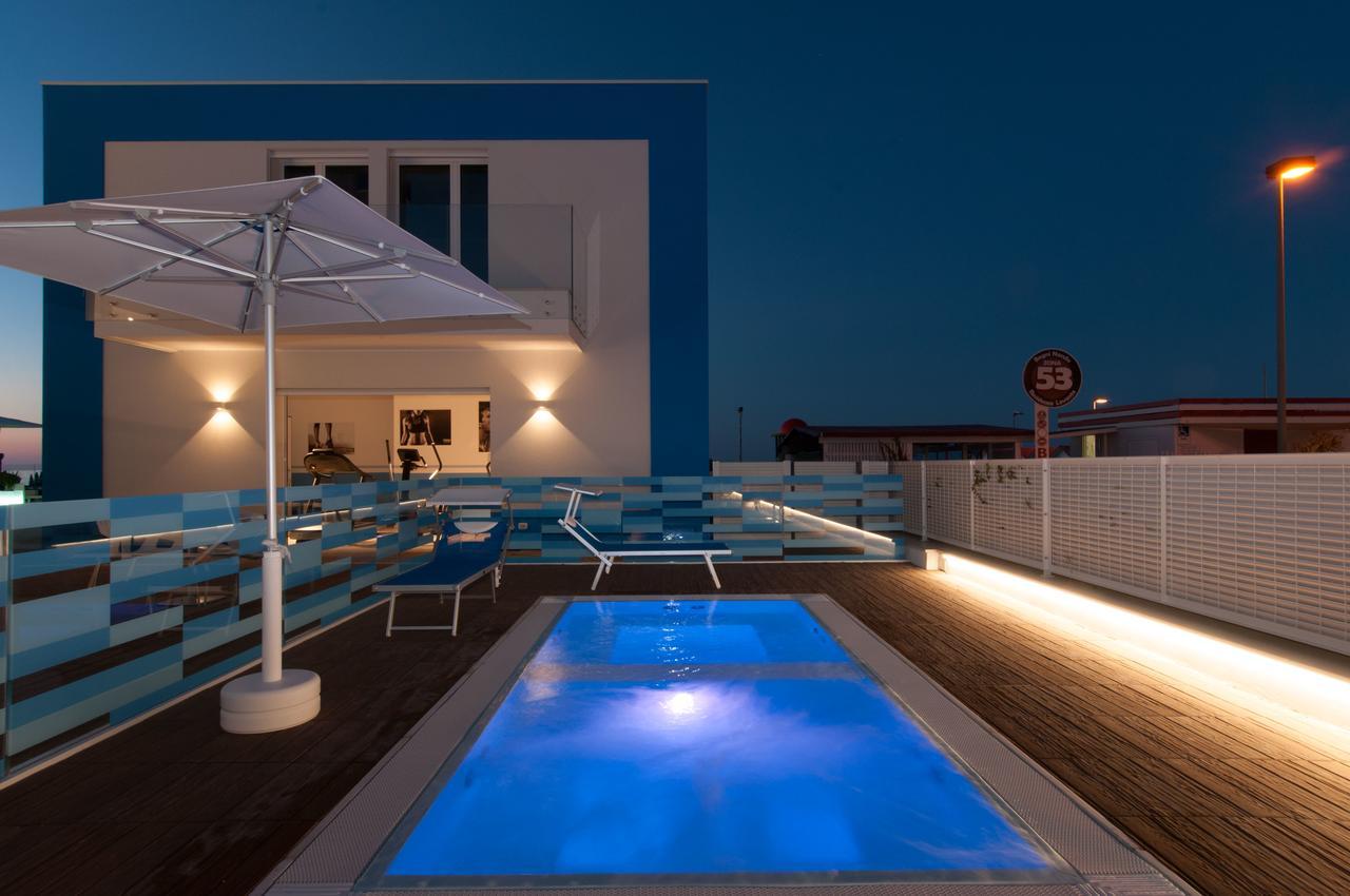 Lungomare Relax Residence มิซาโน อาดรีอาติโก ภายนอก รูปภาพ
