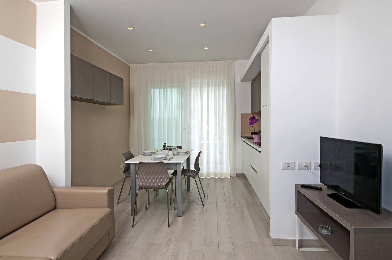 Lungomare Relax Residence มิซาโน อาดรีอาติโก ภายนอก รูปภาพ