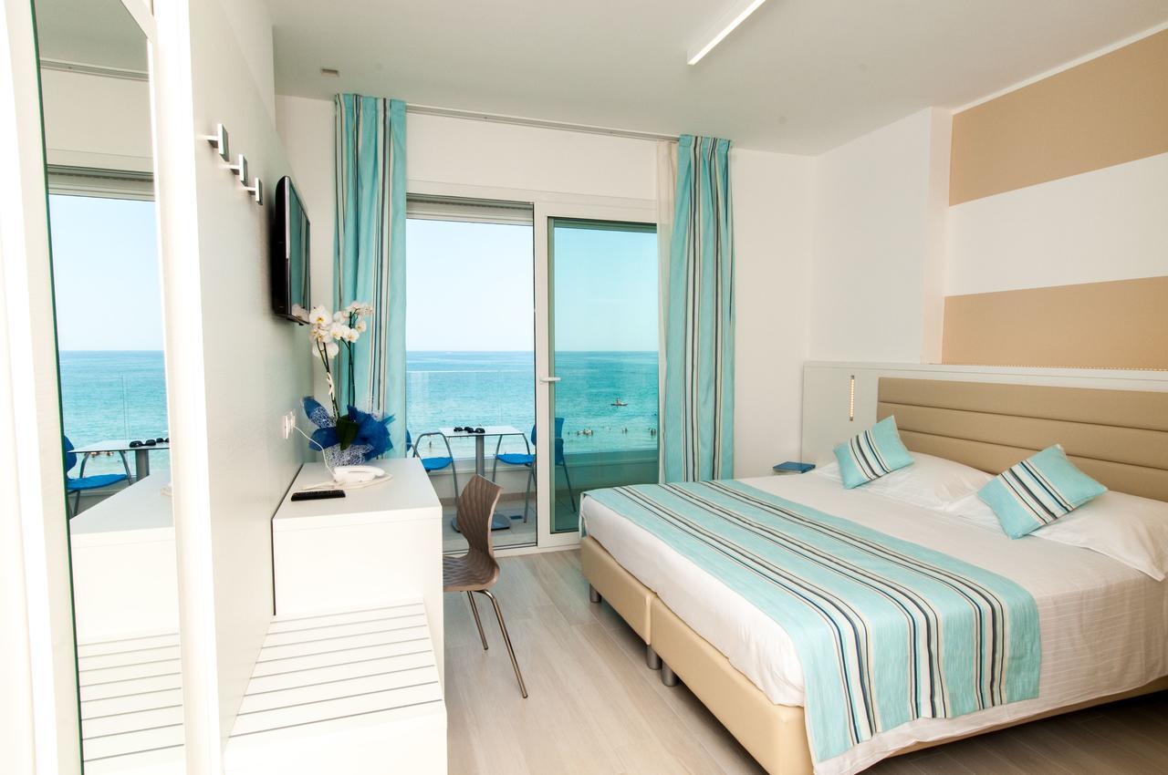 Lungomare Relax Residence มิซาโน อาดรีอาติโก ภายนอก รูปภาพ