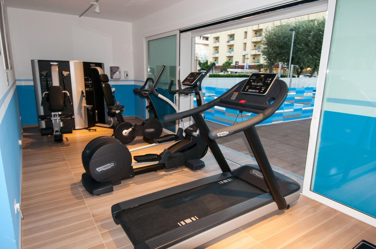 Lungomare Relax Residence มิซาโน อาดรีอาติโก ภายนอก รูปภาพ