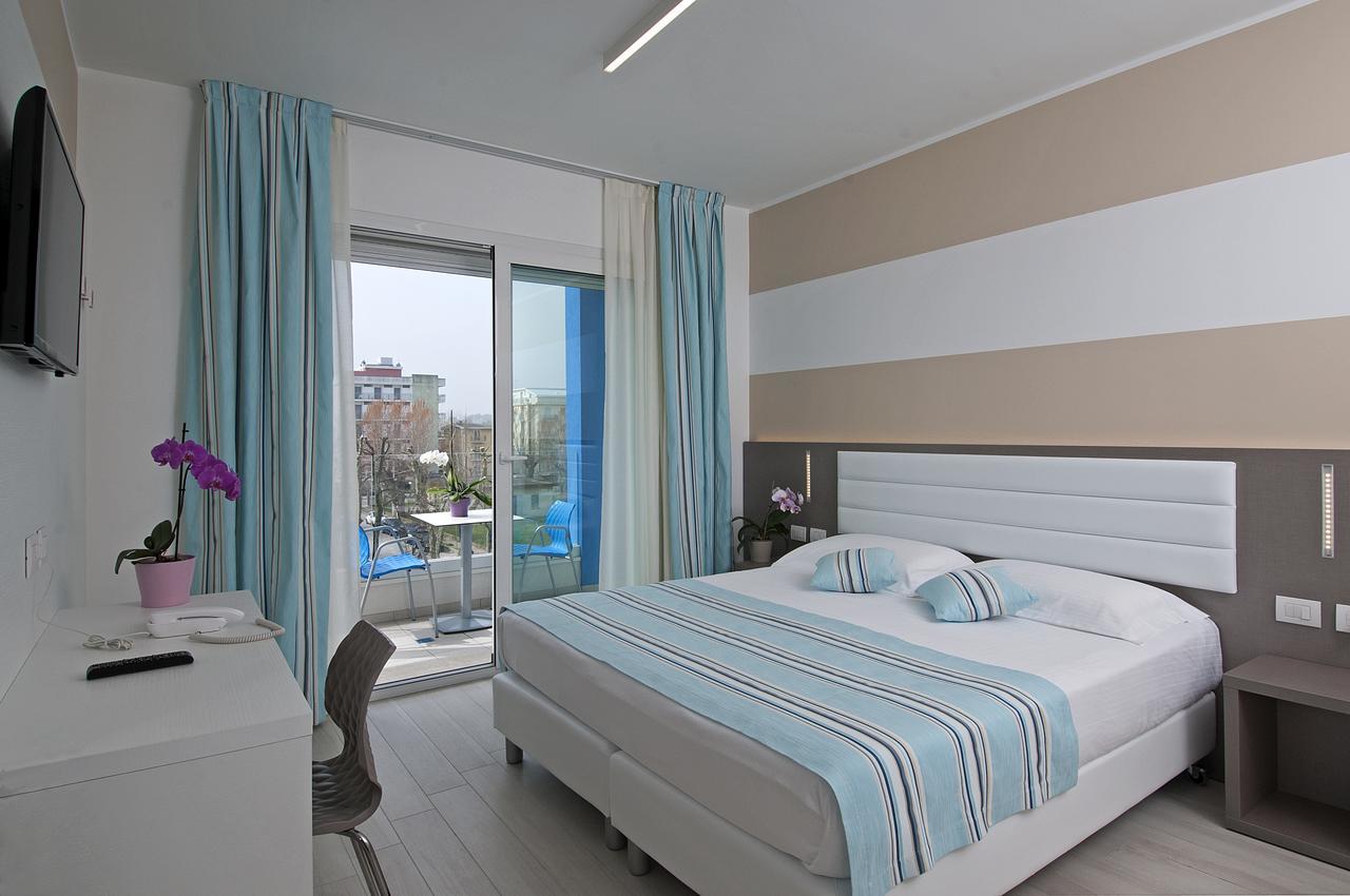 Lungomare Relax Residence มิซาโน อาดรีอาติโก ภายนอก รูปภาพ