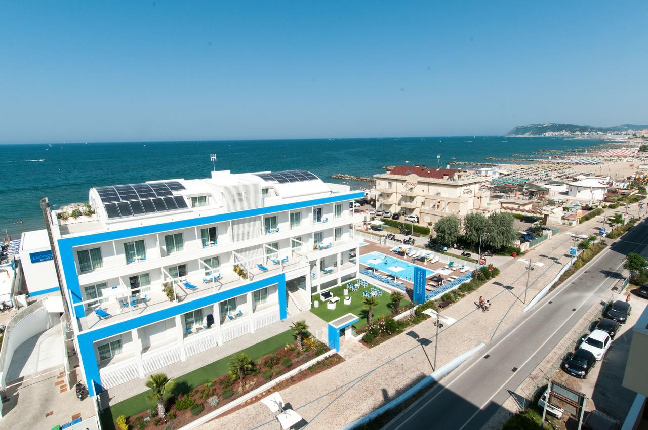 Lungomare Relax Residence มิซาโน อาดรีอาติโก ภายนอก รูปภาพ